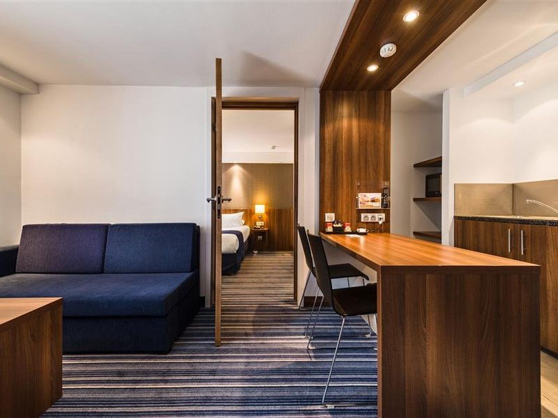 Hotel Photo 5