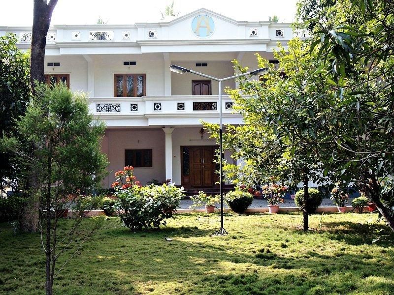 Hotel Photo 6