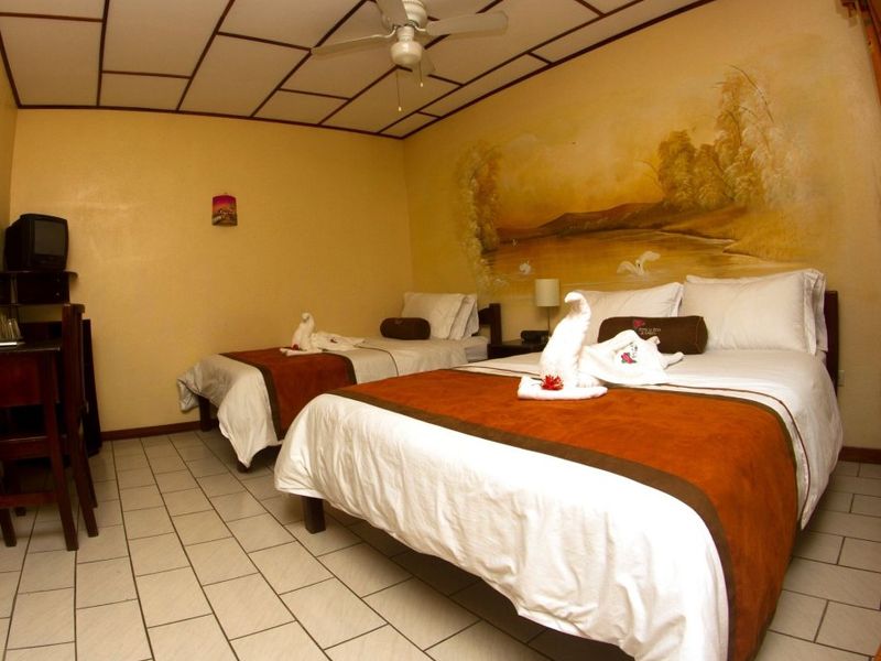 Hotel Photo 3