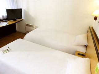 Hotel pic Campanile Blanc-Mesnil