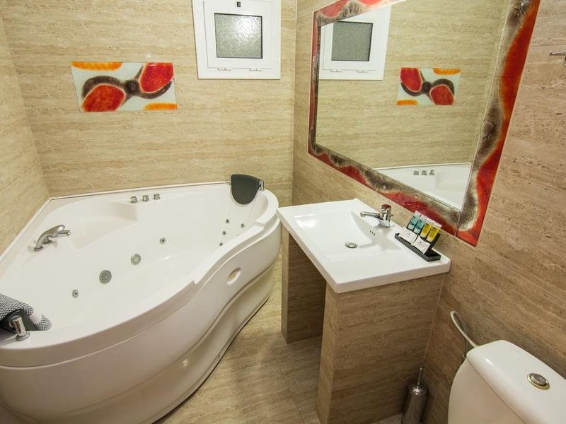 Hotel Photo 15
