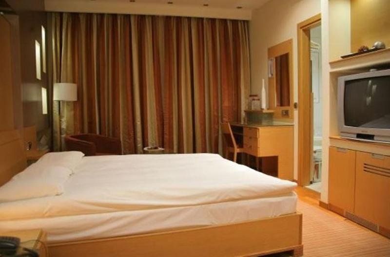 Hotel Photo 4