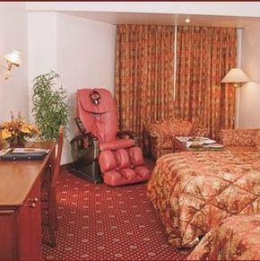 NearBy Hotel
