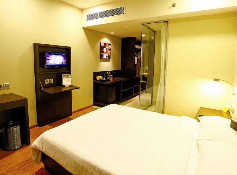 Hotel Photo 1
