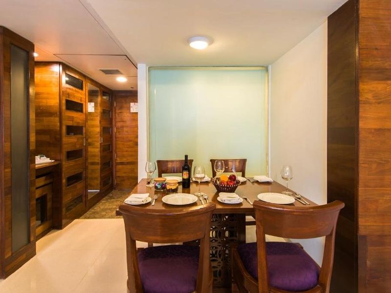 Hotel Photo 9