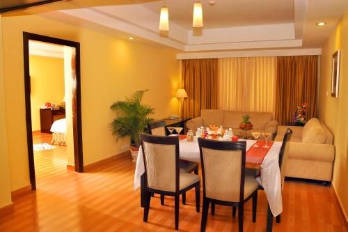Hotel Photo 12
