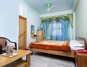 Hotel Raj Bed & Breakfast Agra India