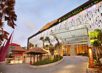 harga tiket masuk motel mexicola bali Grand Mega Resort Spa Bali Harga Kamar Murah Hotel 