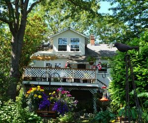 Lavigne Gourmet B&B Victoria Canada