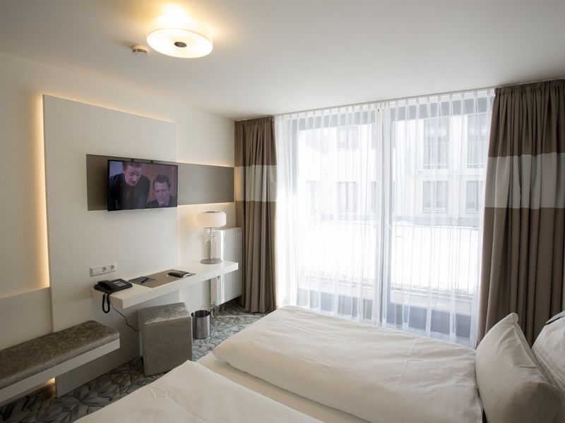 Hotel Photo 1