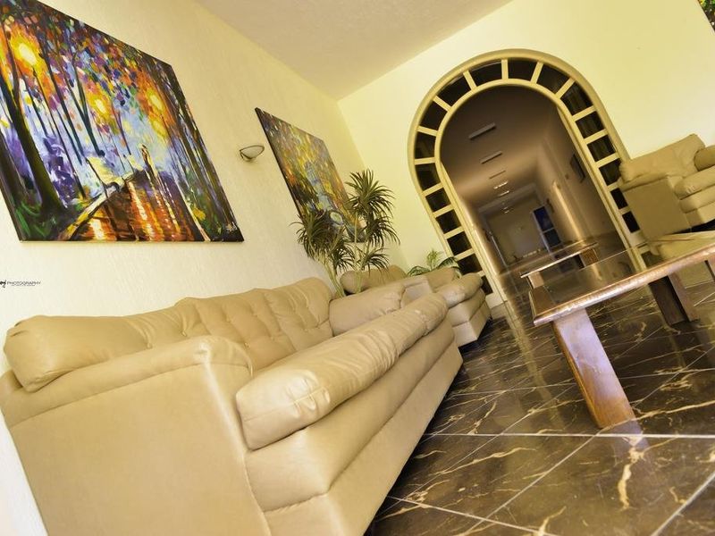 Hotel Photo 5