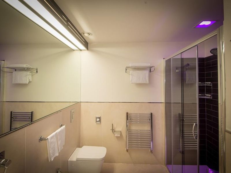 Hotel Photo 10
