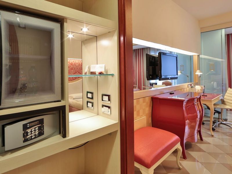 Hotel Photo 11