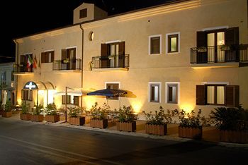 Hotel Photo 23