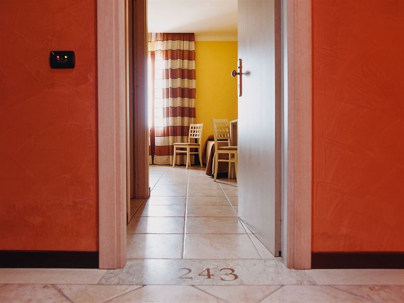 Hotel Photo 16