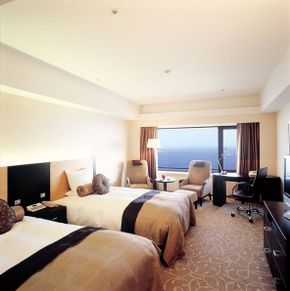 NearBy Hotel