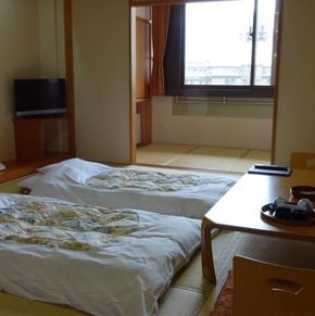 NearBy Hotel
