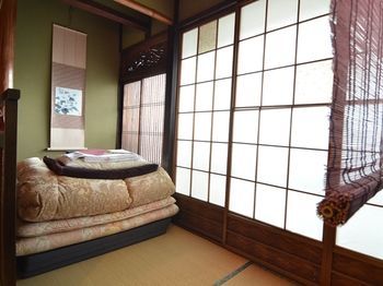 Guest house Rakuza