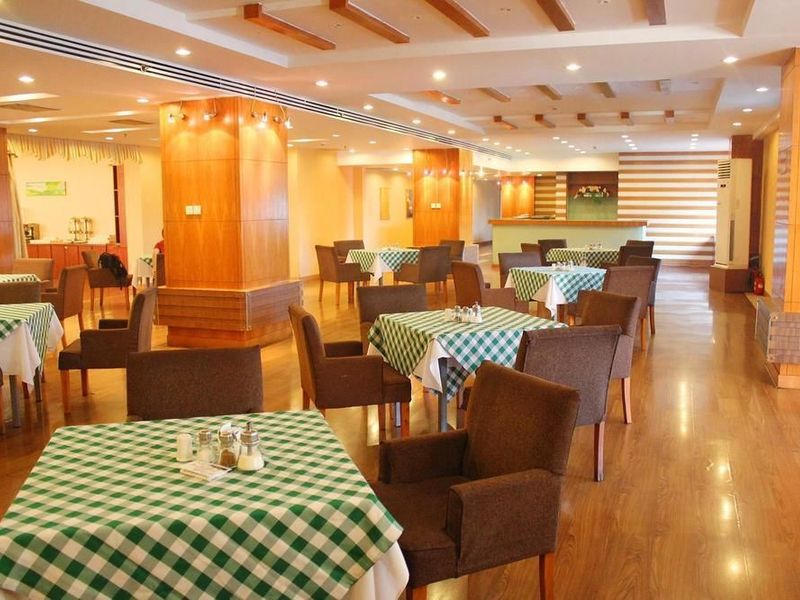 Hotel Photo 12