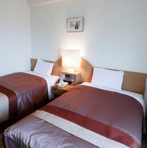 NearBy Hotel