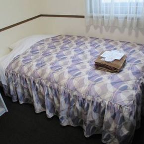 NearBy Hotel
