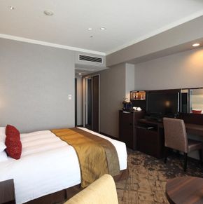 NearBy Hotel