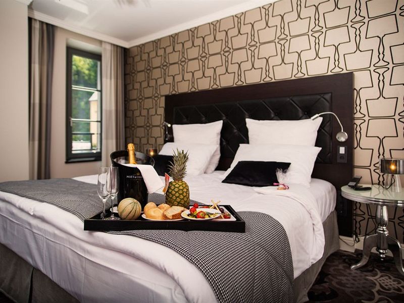 Hotel Photo 1