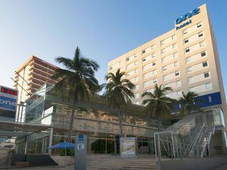 Фото отеля One Acapulco Costera