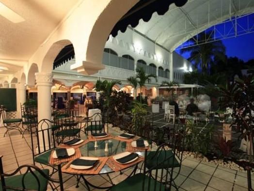 Hotel Photo 12