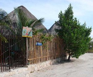 Hostel & Cabanas Ida Y Vuelta Camping Holbox Mexico