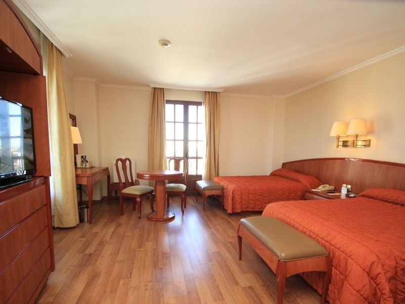 Hotel Photo 9