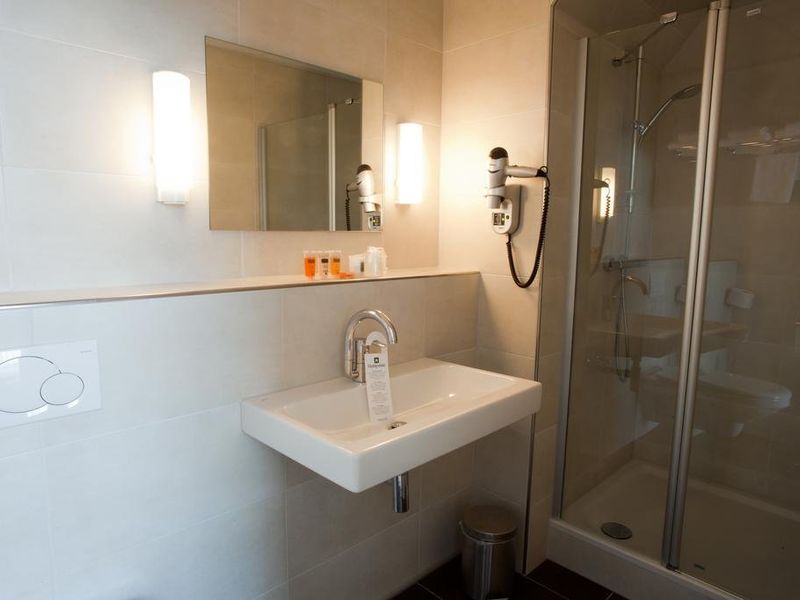 Hotel Photo 9