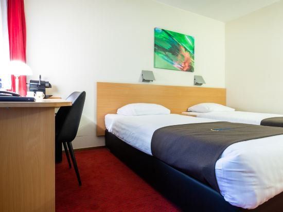Hotel Photo 5