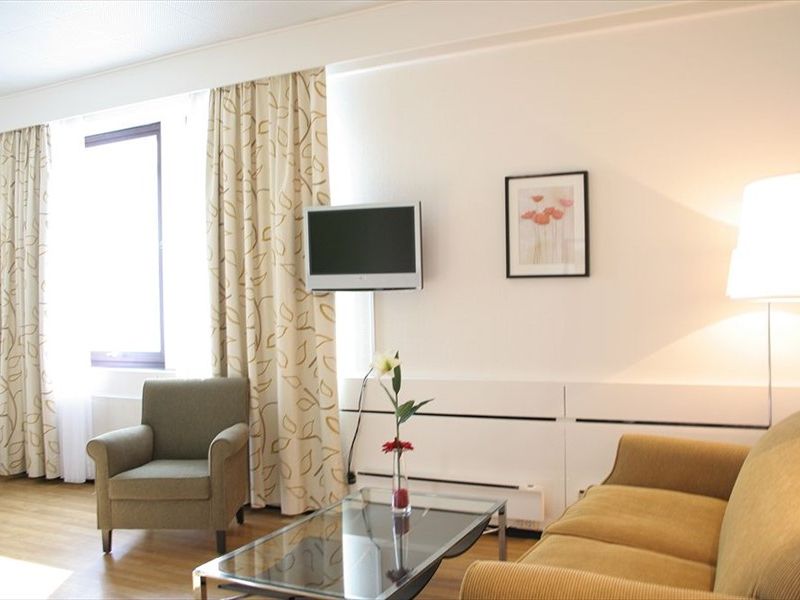 Hotel Photo 6