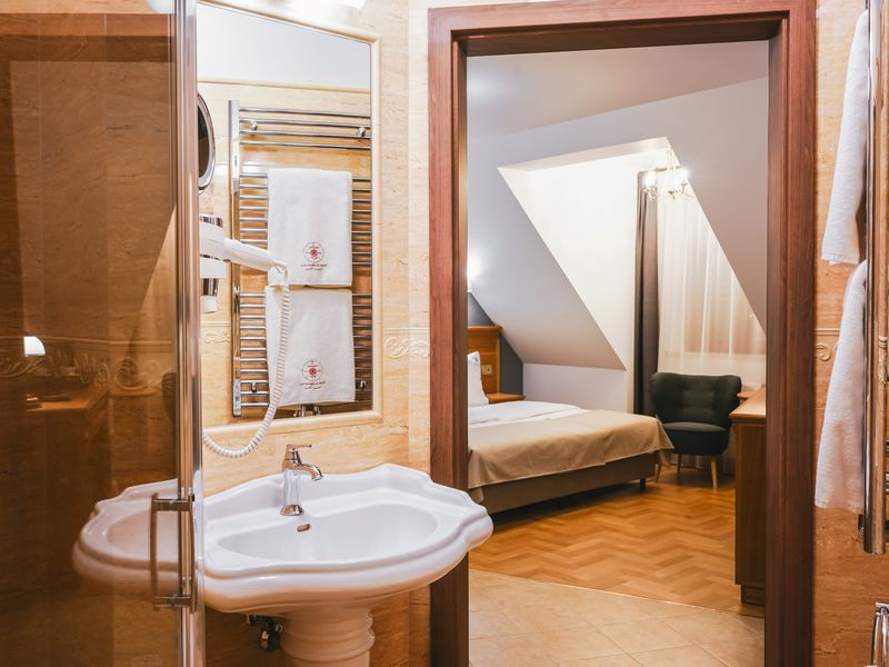 Hotel Photo 9