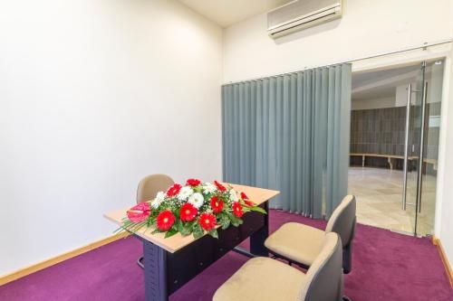 Hotel Photo 9