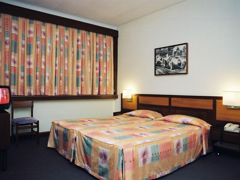 Hotel Photo 1