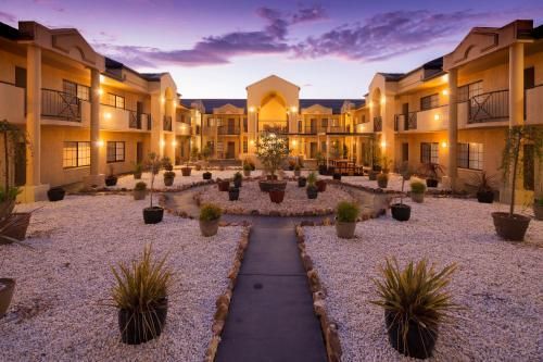 Hotel Photo 23