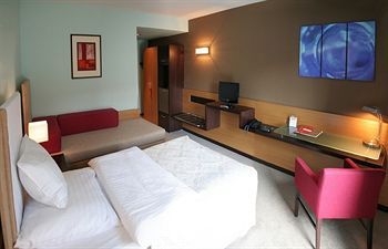 Hotel Photo 3