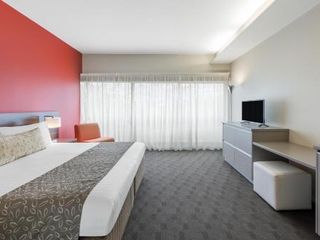 Фото отеля Travelodge Hotel Hobart Airport