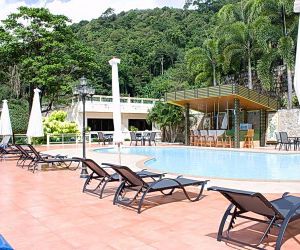 Manohra Cozy Resort Karon Thailand