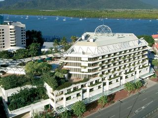 Фото отеля Pullman Reef Hotel Casino