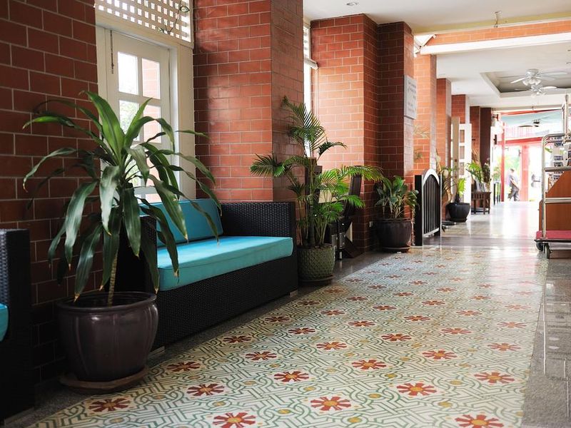 Hotel Photo 8