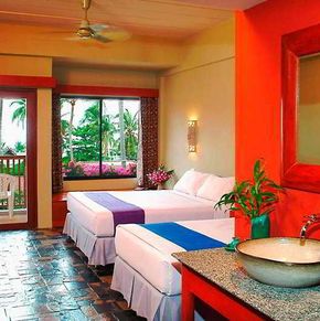 NearBy Hotel