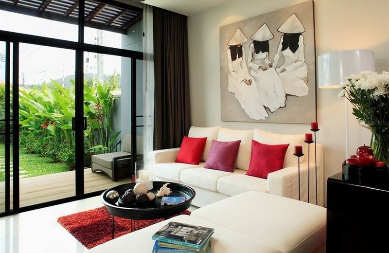 Two Villas Holiday Phuket: Onyx Style Nai Harn Beach