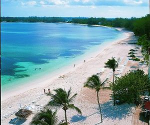 BREEZES RESORT & SPA ALL INCLUSIVE, BAHAMAS - ADULTS ONLY CABLE BEACH Bahamas