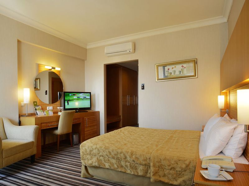 Hotel Photo 5