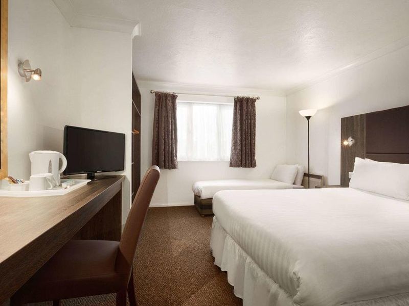 Hotel Photo 1