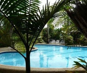 Oasis Inn Apartments Cairns Australia