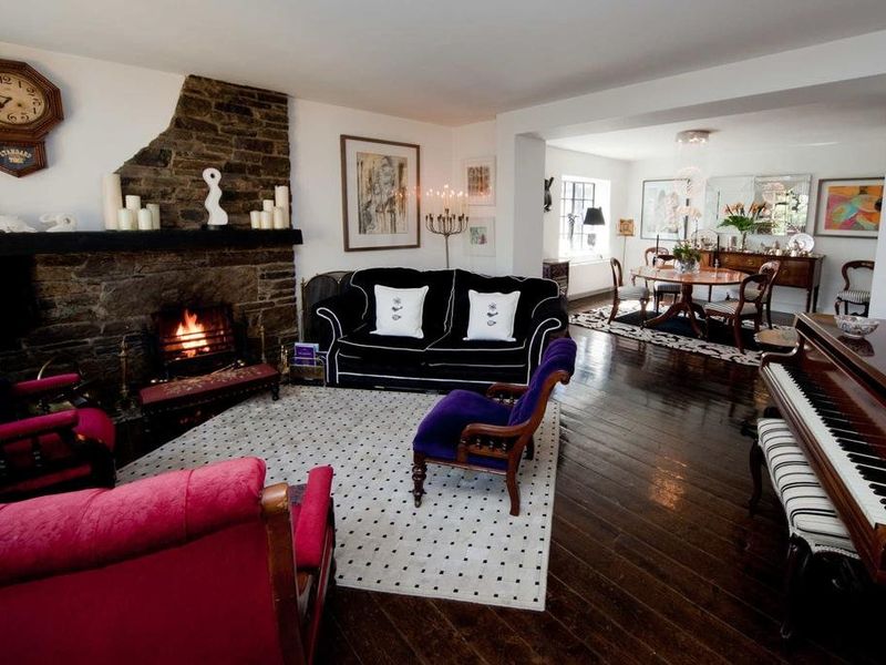 Hotel Photo 9